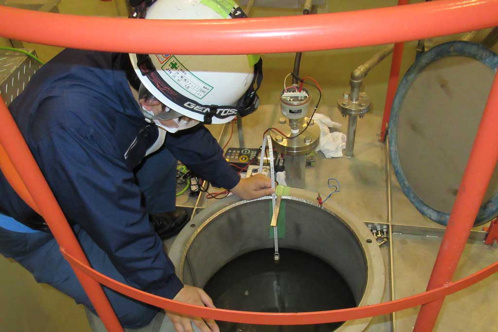 実液位と液位計の比較検査